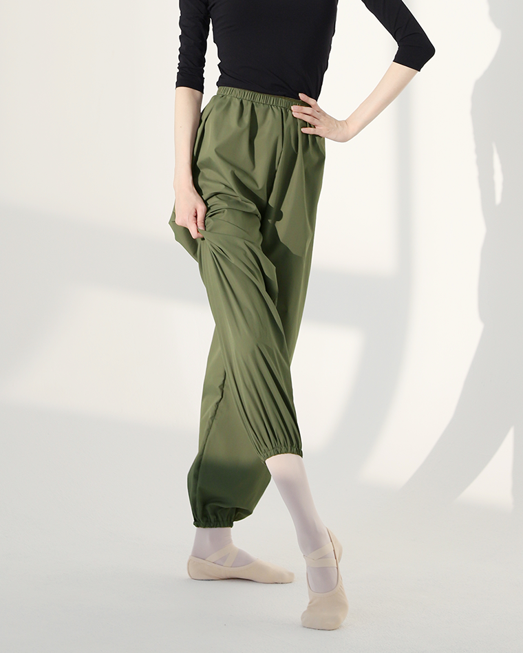 Standard Sweat Pants [Khaki] Korea
