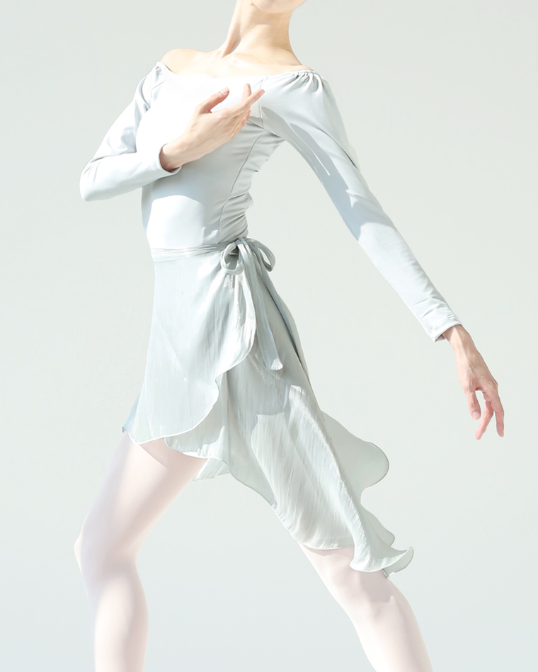 Glitter Shell Skirt [Ashmint] Korea