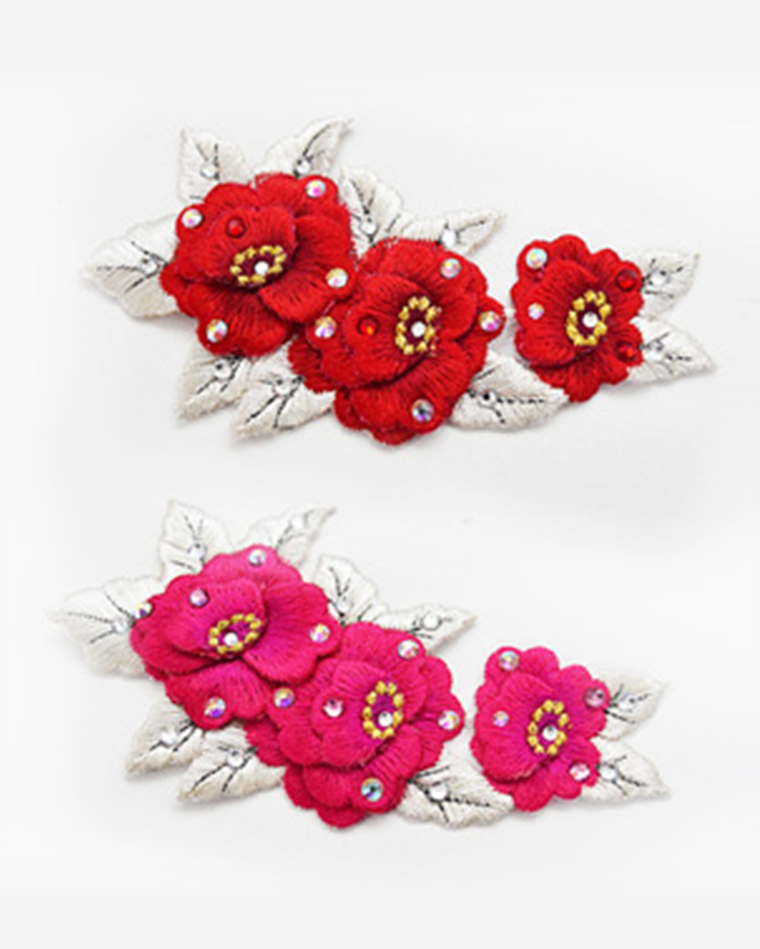 Flower embroidery patch (2colors)