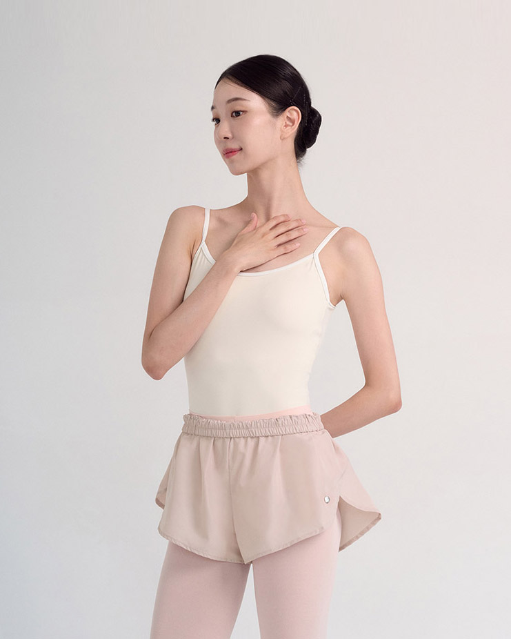 Breeze Lite Shorts [soft pink]