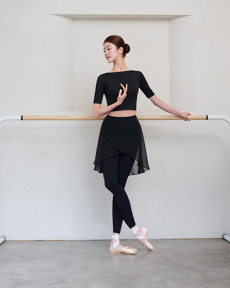 Elise Wrap Crop Tee [Black] Korea