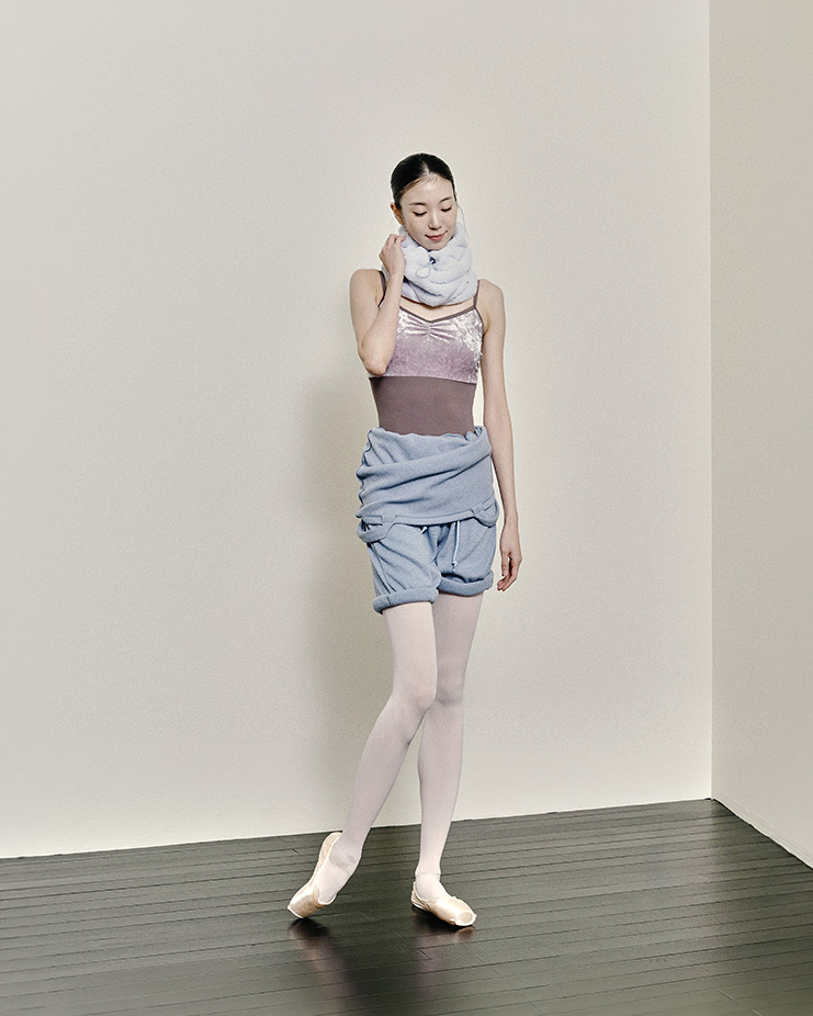 Cozy Neck Warmer [Powder Blue] Korea