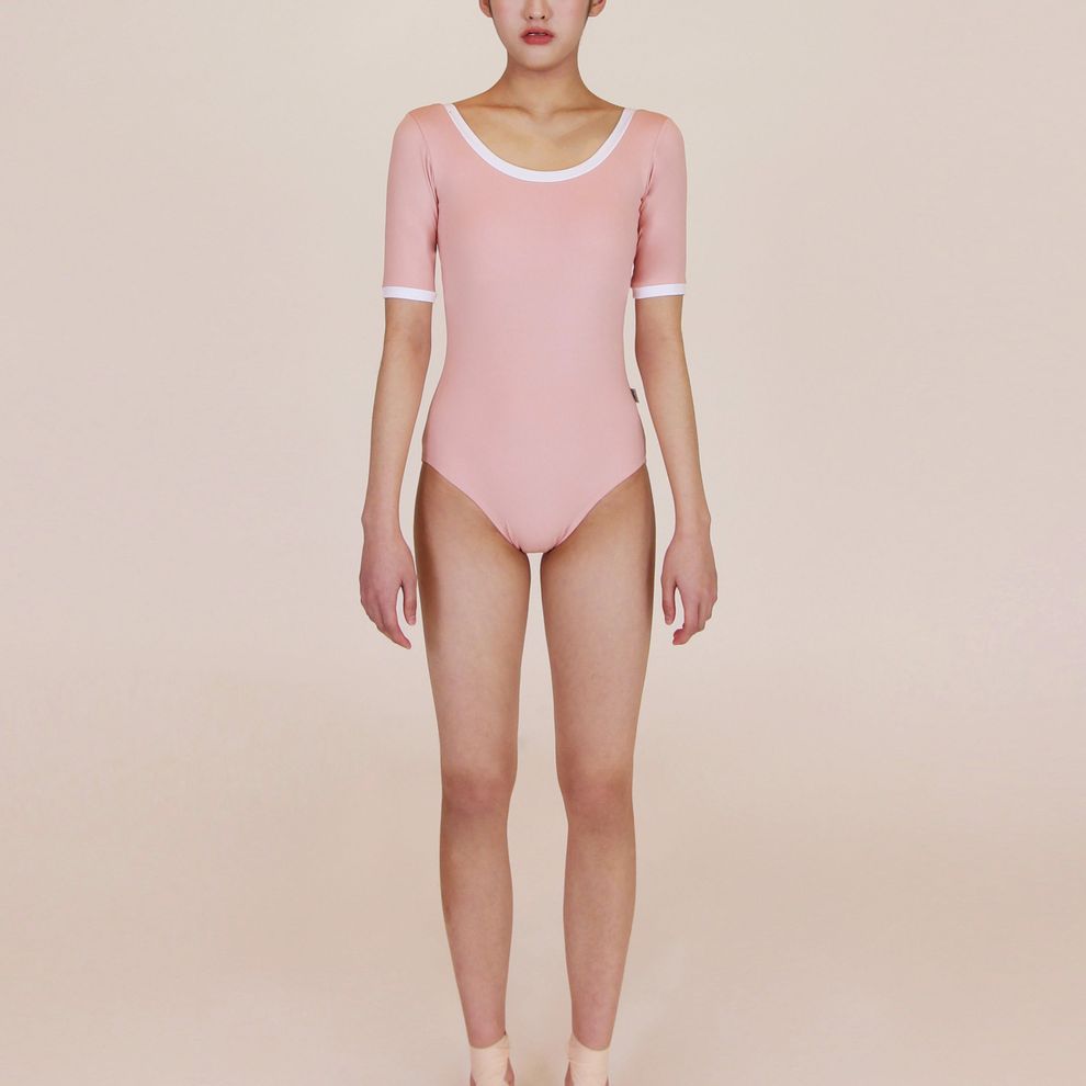 1 leotard (pink)