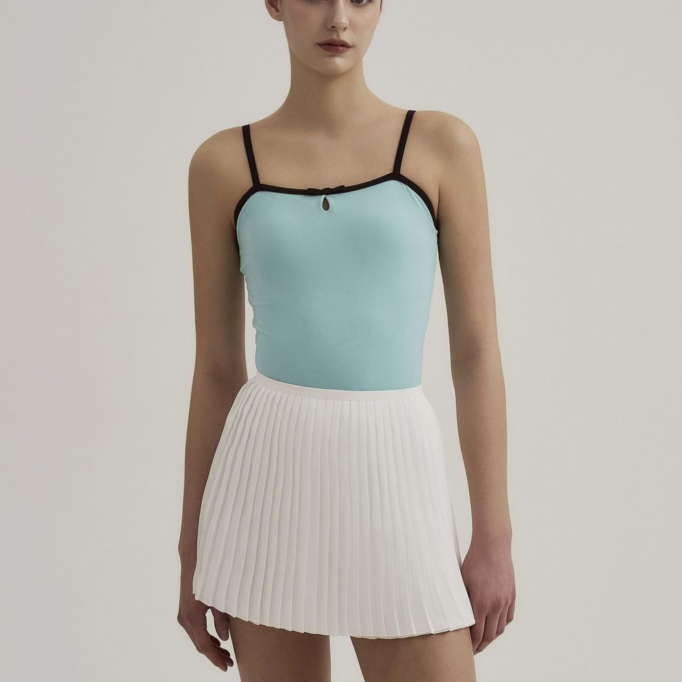 4 skirt (white)